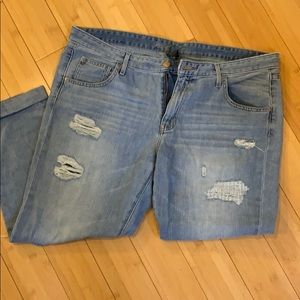 Mossimo Supply Co. Jeans - Mossimo Girlfriend Cropped Ripped Jeans Mossimo Supply Co. Jeans - Mossimo Girlfriend Cropped Ripped Jeans